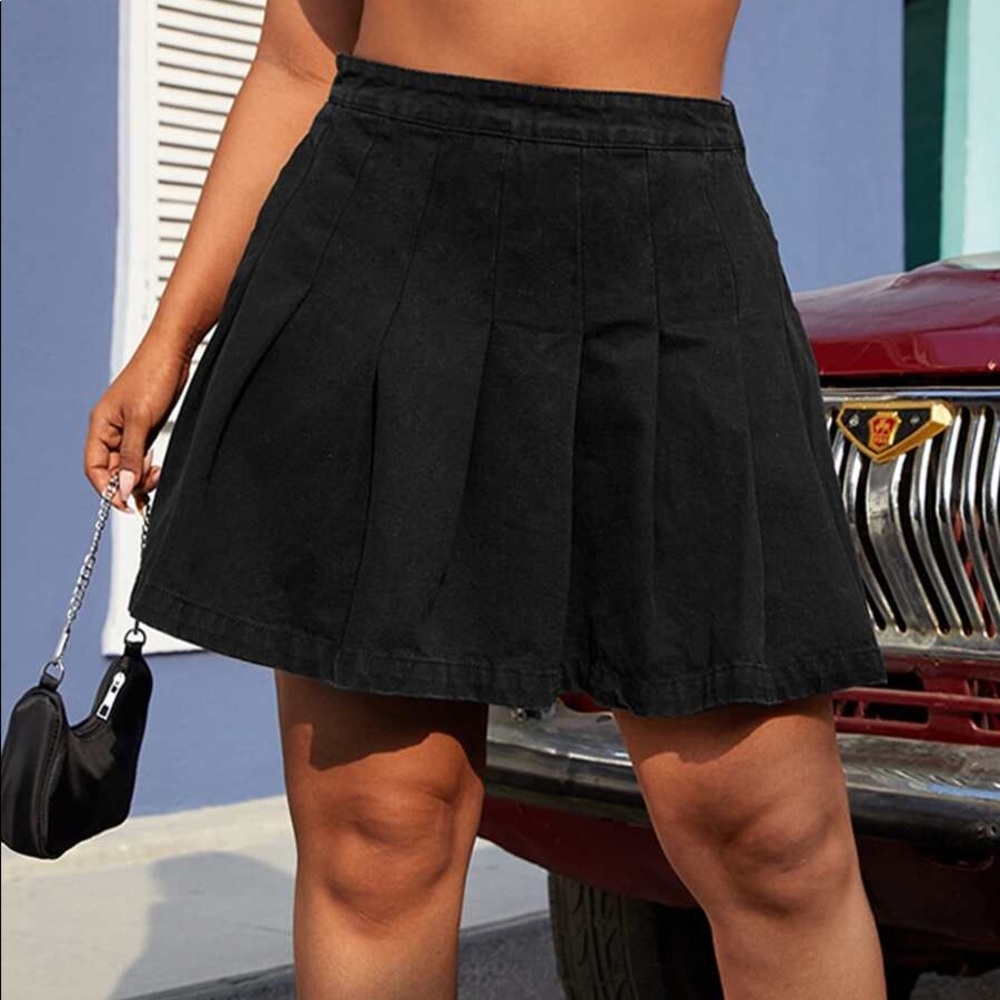 Plus Zip Side Pleated Denim Skirt